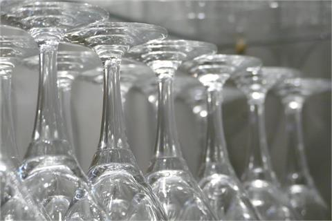Kelchglas-Produktionsanlage (im Paket)